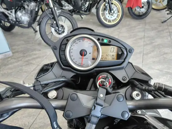 KAWASAKI-Z-750 KAWASAKI-Z-750-2012