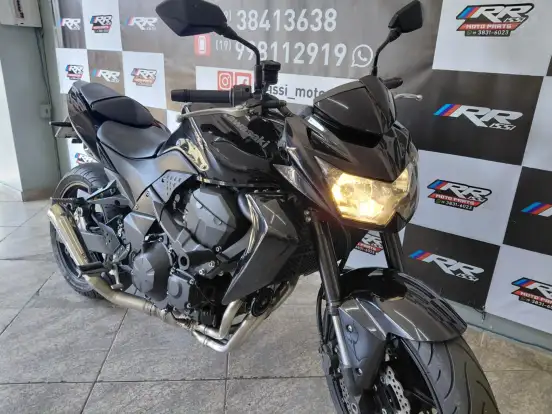 KAWASAKI-Z-750-2012