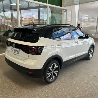 VOLKSWAGEN-T-CROSS-2021