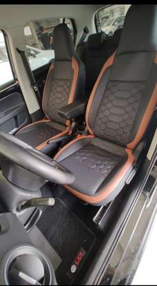 VOLKSWAGEN-UP-2017