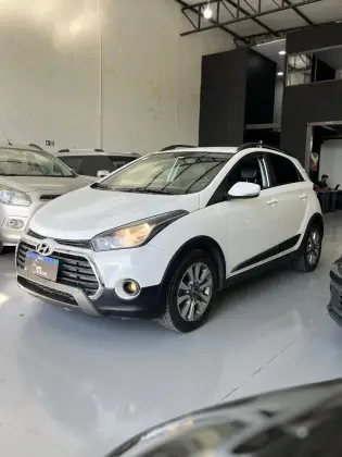 HYUNDAI HB20 1.6 COMFORT STYLE 16V FLEX 4P AUTOMÁTICO HYUNDAI HB20 1.6 COMFORT STYLE 16V FLEX 4P AUTOMÁTICO