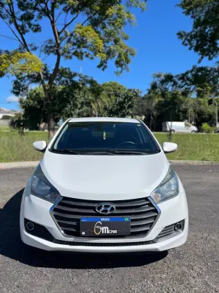 HYUNDAI HB20 1.6 PREMIUM 16V FLEX 4P AUTOMÁTICO
