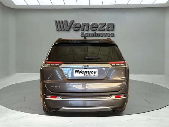 JEEP-COMMANDER-2022