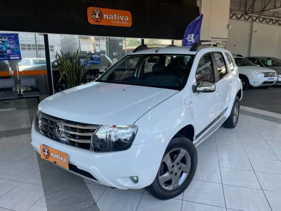 RENAULT DUSTER 2.0 DYNAMIQUE 4X2 16V FLEX 4P AUTOMÁTICO