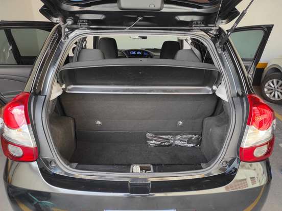 TOYOTA-ETIOS-1.3 X 16V FLEX 4P AUTOMÁTICO TOYOTA-ETIOS-2019