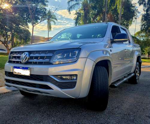 VOLKSWAGEN-AMAROK-2018