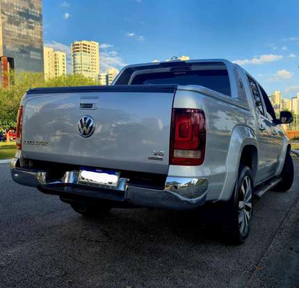 VOLKSWAGEN-AMAROK-2018