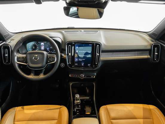 VOLVO-XC40-2.0 T4 GASOLINA INSCRIPTION GEARTRONIC VOLVO-XC40-2020
