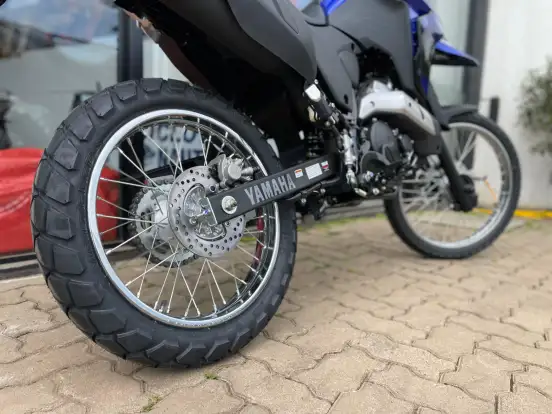 YAMAHA-XTZ 250 LANDER CONNECTED-2025