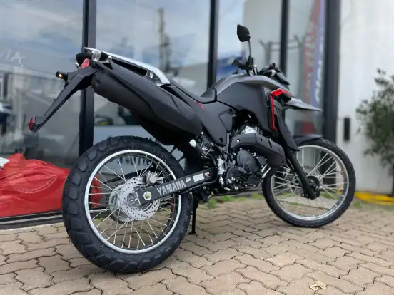 YAMAHA-XTZ 250 LANDER CONNECTED-2025