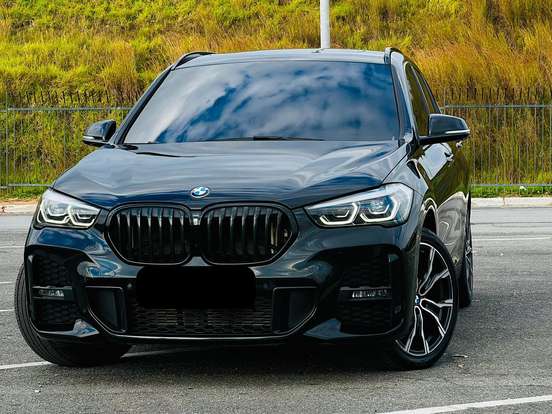 BMW-X1-2.0 16V TURBO ACTIVEFLEX SDRIVE20I M SPORT 25 ANOS 4P AUTOMÁTICO BMW-X1-2020