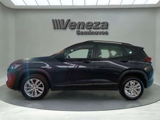 CHEVROLET-TRACKER-2023