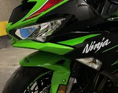 KAWASAKI NINJA ZX-6R KAWASAKI NINJA ZX-6R