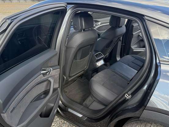 AUDI-Q8 E-TRON-55 ELÉTRICO SPORTBACK PERFORMANCE BLACK QUATTRO AUDI-Q8 E-TRON-2023