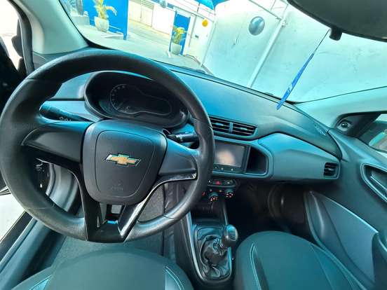 CHEVROLET-ONIX-2020