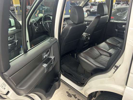 LAND ROVER-DISCOVERY 4-3.0 S 4X4 V6 24V BI-TURBO DIESEL 4P AUTOMÁTICO LAND ROVER-DISCOVERY 4-2015