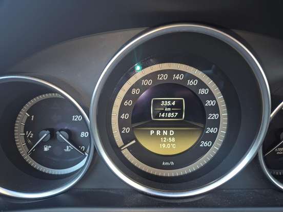 MERCEDES-BENZ-C 180-1.8 CGI CLASSIC 16V TURBO GASOLINA 4P AUTOMÁTICO MERCEDES-BENZ-C 180-2012