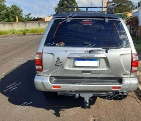 NISSAN-PATHFINDER-3.5 SE LUXO 4X4 V6 24V GASOLINA 4P AUTOMÁTICO NISSAN-PATHFINDER-2004