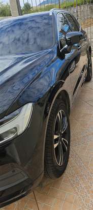 VOLVO-XC60-2019