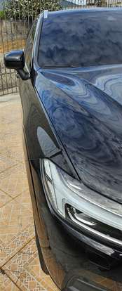 VOLVO-XC60-2019