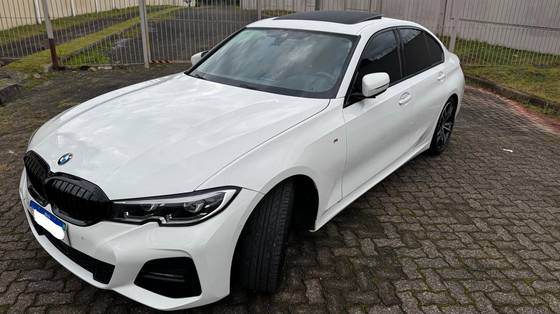 BMW 320i 2.0 16V TURBO GASOLINA M SPORT AUTOMÁTICO