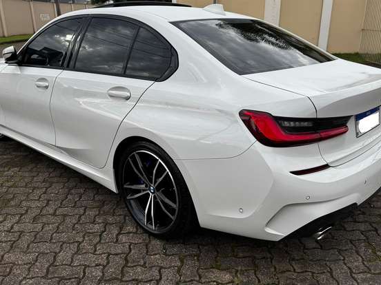 BMW-320i-2.0 16V TURBO GASOLINA M SPORT AUTOMÁTICO BMW-320i-2020