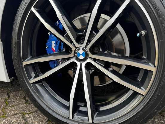 BMW-320i-2.0 16V TURBO GASOLINA M SPORT AUTOMÁTICO BMW-320i-2020