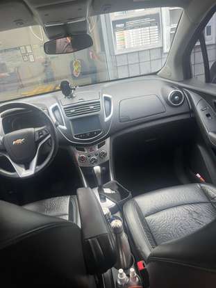 CHEVROLET-TRACKER-2014