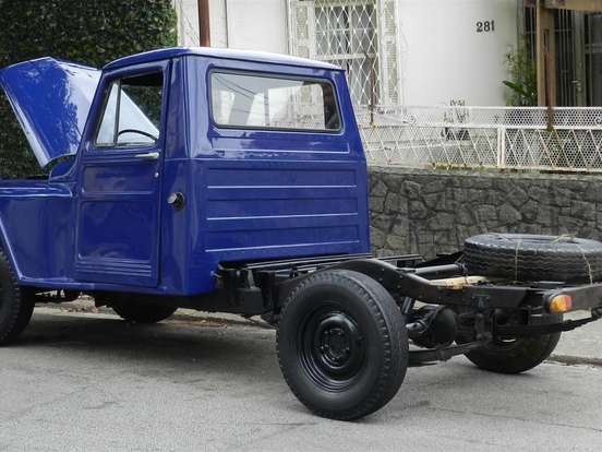 FORD-F-75-2.3 4X4 PICK-UP MANUAL FORD-F-75-1977