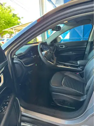 JEEP-COMMANDER-1.3 T270 TURBO FLEX LONGITUDE AT6 JEEP-COMMANDER-2023