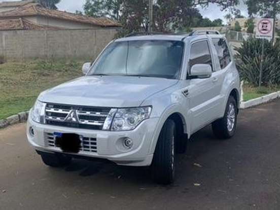 MITSUBISHI-PAJERO FULL-3.2 HPE 4X4 16V TURBO INTERCOOLER DIESEL 2P AUTOMÁTICO MITSUBISHI-PAJERO FULL-2014