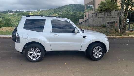 MITSUBISHI-PAJERO FULL-2014