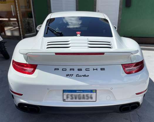 PORSCHE-911-2015