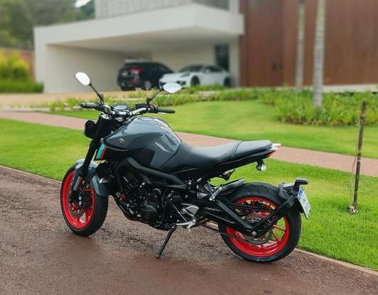 YAMAHA-MT-09 YAMAHA-MT-09-2023