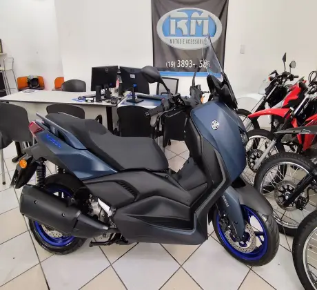 YAMAHA XMAX 250 CONNECTED ABS YAMAHA XMAX 250 CONNECTED ABS
