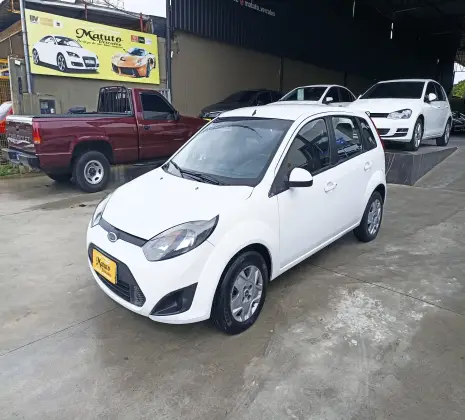 FORD FIESTA 1.0 MPI HATCH 8V FLEX 4P MANUAL FORD FIESTA 1.0 MPI HATCH 8V FLEX 4P MANUAL