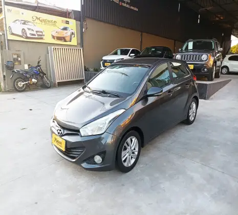 HYUNDAI HB20 1.6 PREMIUM 16V FLEX 4P MANUAL HYUNDAI HB20 1.6 PREMIUM 16V FLEX 4P MANUAL