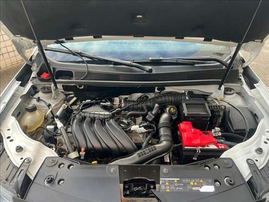 RENAULT-DUSTER-2020