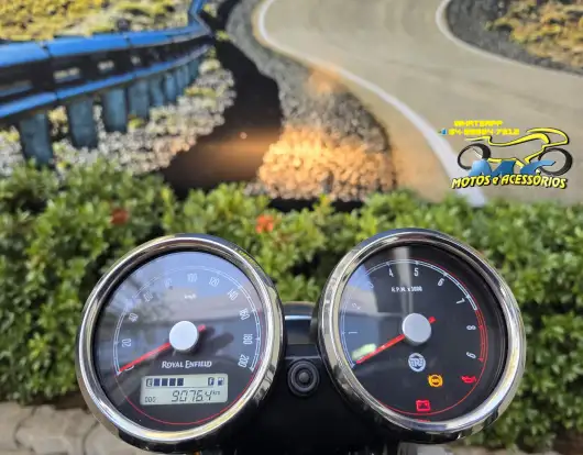 ROYAL ENFIELD-INTERCEPTOR-2022