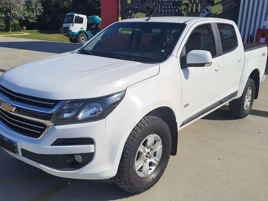 CHEVROLET-S10-2.5 LT 4X4 CD 16V FLEX 4P AUTOMÁTICO CHEVROLET-S10-2017