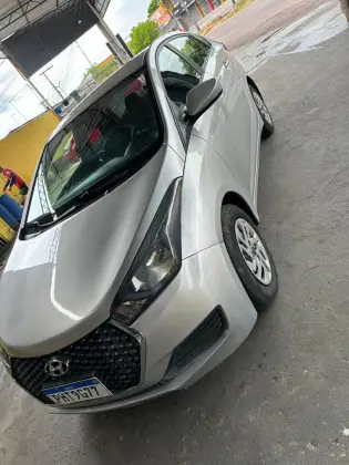 HYUNDAI HB20S 1.0 COMFORT PLUS 12V FLEX 4P MANUAL