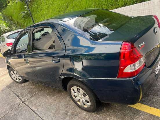TOYOTA-ETIOS-2014