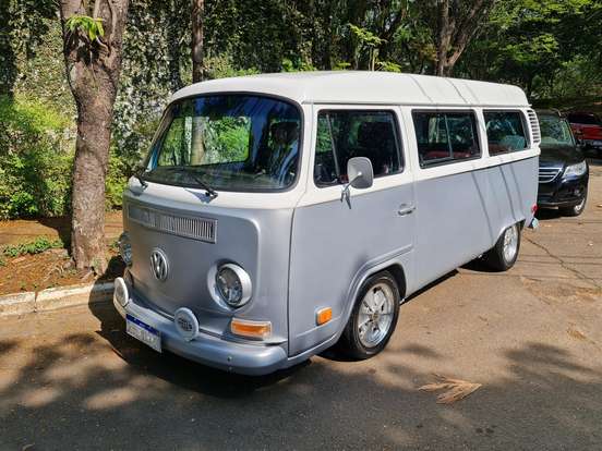 VOLKSWAGEN-KOMBI-1.6 MI STD 8V GASOLINA 3P MANUAL VOLKSWAGEN-KOMBI-1998
