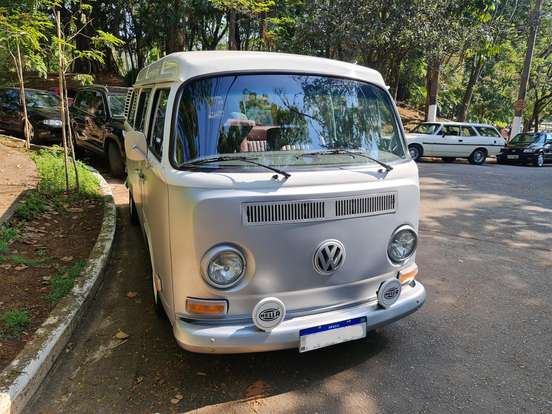 VOLKSWAGEN-KOMBI-1998