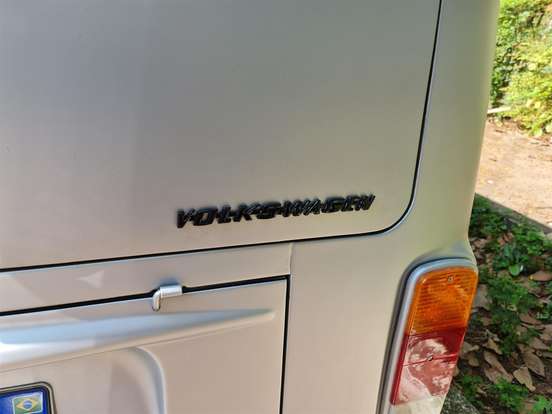 VOLKSWAGEN-KOMBI-1998
