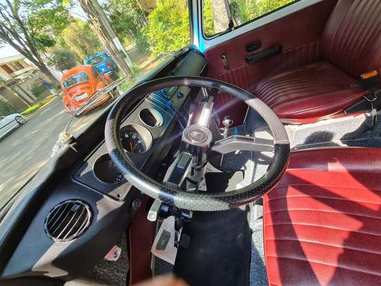 VOLKSWAGEN-KOMBI-1998