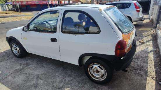 CHEVROLET-CORSA-1996