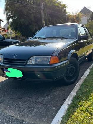Chevrolet Monza 2.0 SL 8V Gasolina 2P Manual