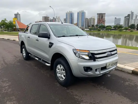 FORD RANGER 3.2 XLS 4X4 CD 20V DIESEL 4P MANUAL FORD RANGER 3.2 XLS 4X4 CD 20V DIESEL 4P MANUAL
