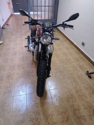 HONDA-CB 400-1981